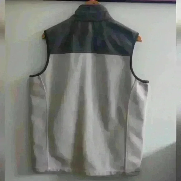 WINDRIVER | Men's Gray Two-Toned Full-Zip Collard  Polar Fleece Vest - Picture 6 of 6